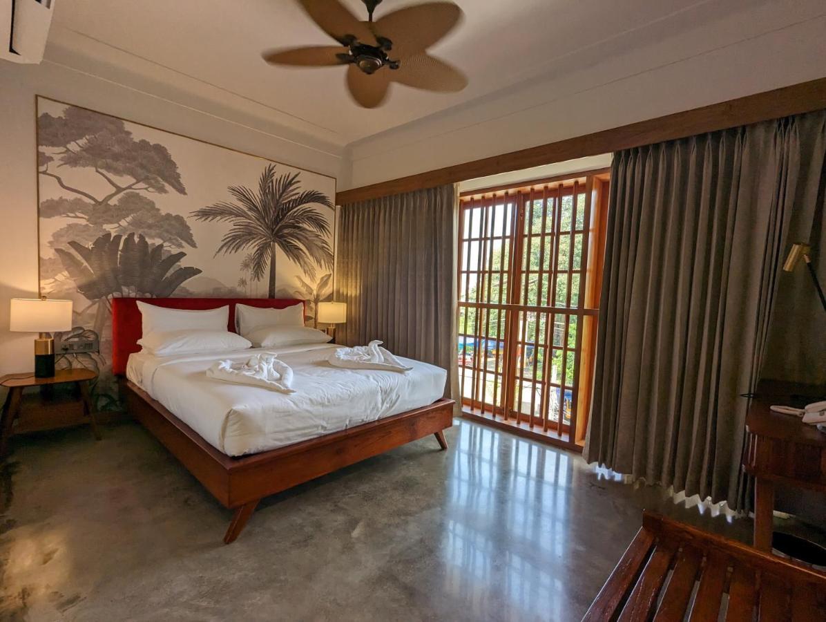 Prasanthi Hotel Kollam Εξωτερικό φωτογραφία
