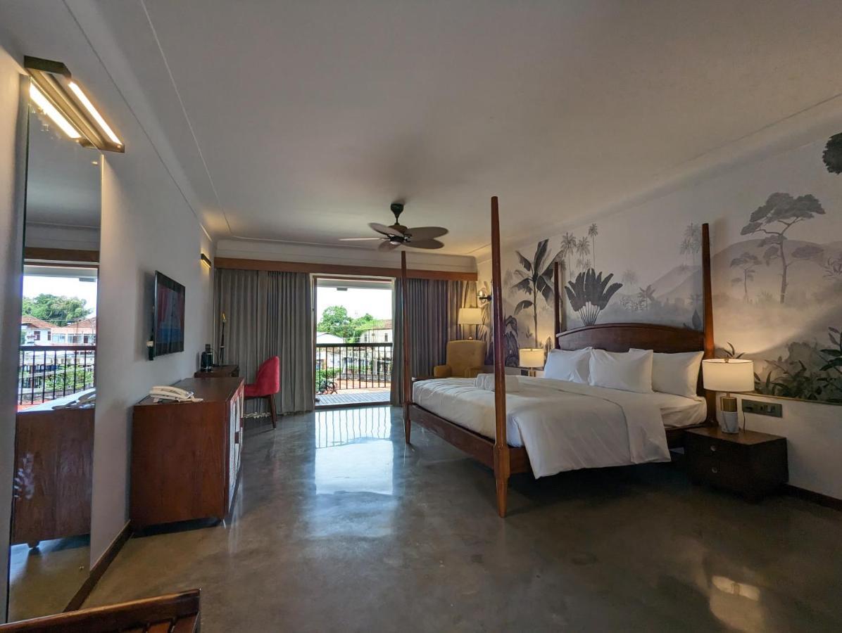 Prasanthi Hotel Kollam Εξωτερικό φωτογραφία