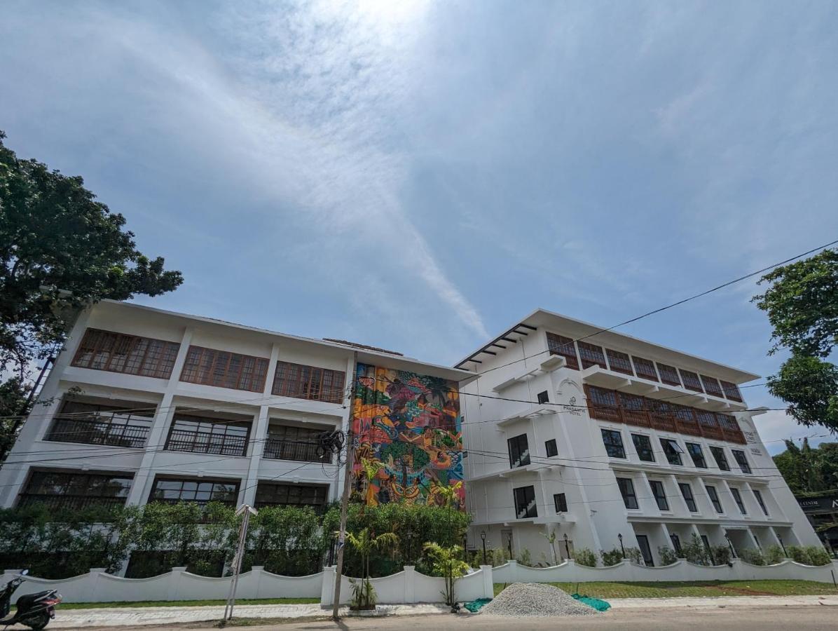 Prasanthi Hotel Kollam Εξωτερικό φωτογραφία