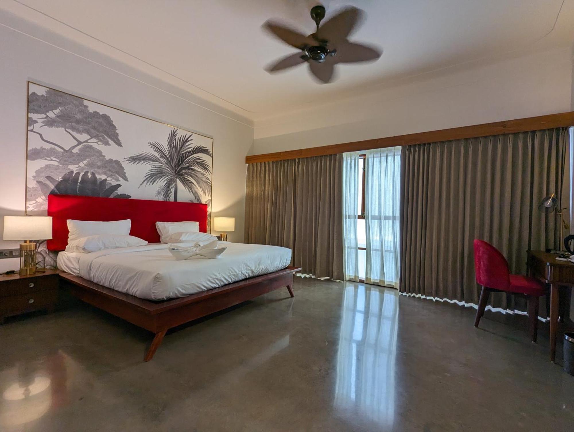 Prasanthi Hotel Kollam Εξωτερικό φωτογραφία